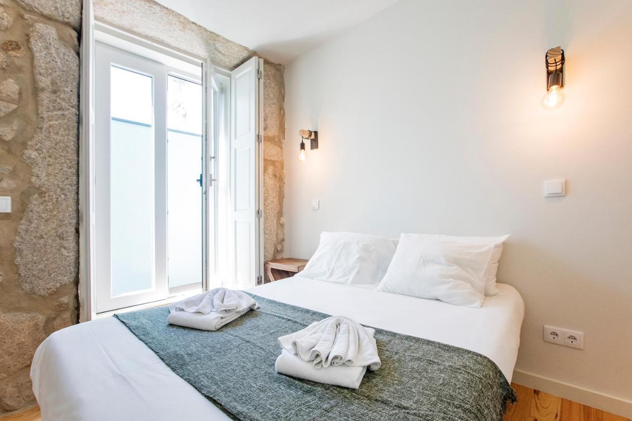 Central Studio W/ Pool, Ac & Patio By Lovelystay Porto Exterior foto